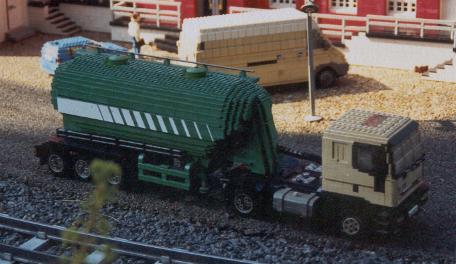 dk2000-012c.jpg