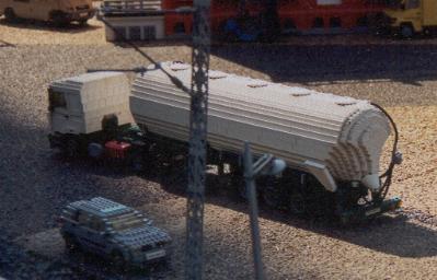 dk2000-012f.jpg