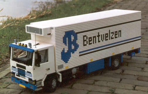 old04f01.jpg