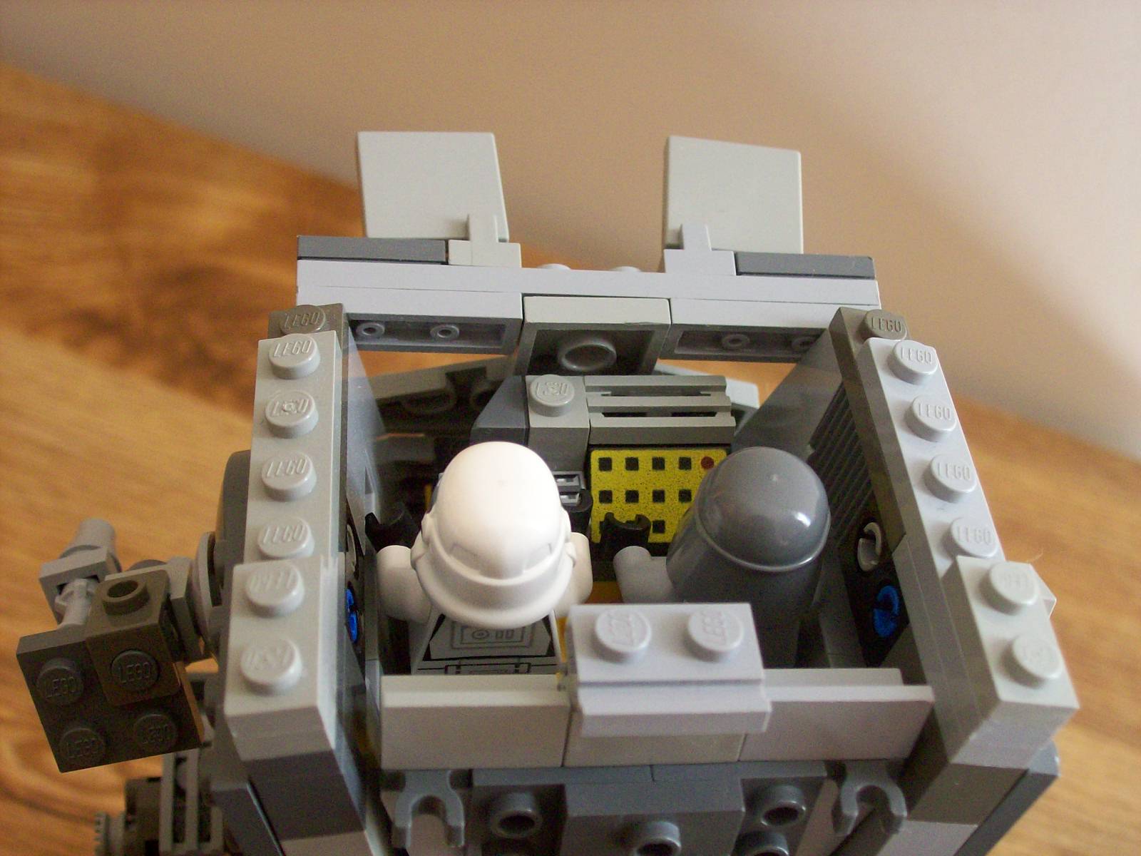 walker_head_interior.jpg