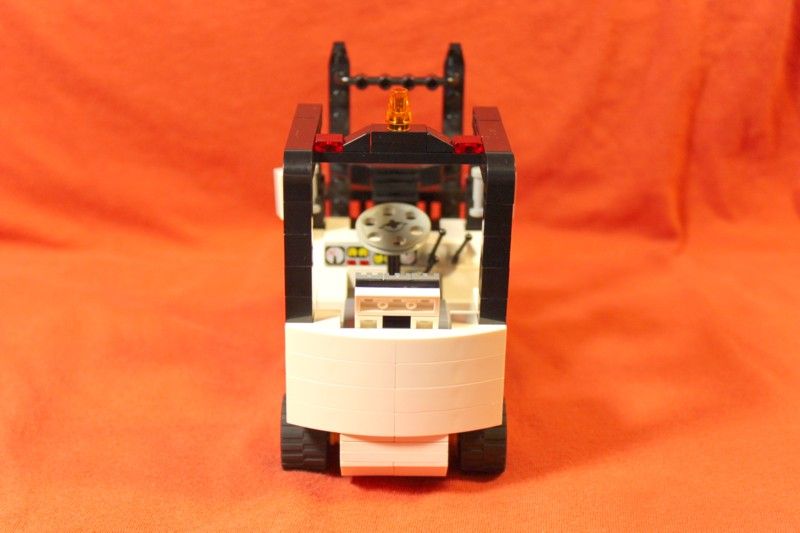 forklift07.jpg
