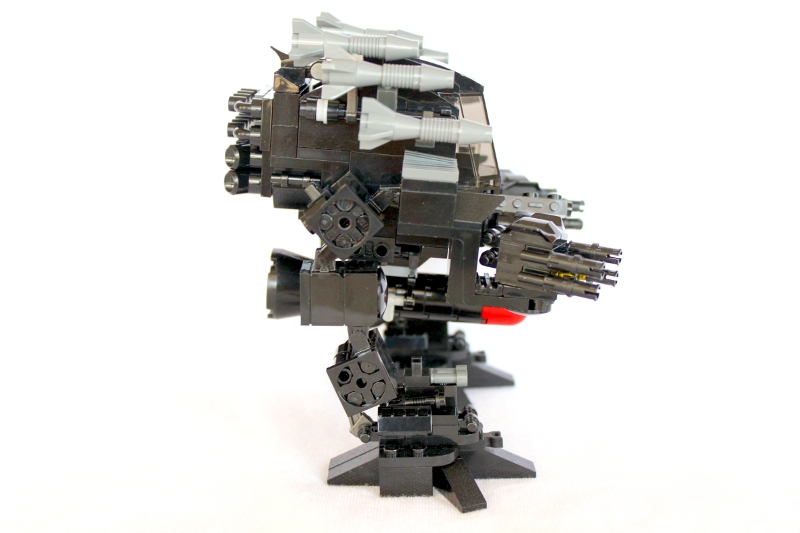 pic02-hellfire_assault_mech.jpg