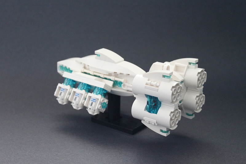 08-polaricespaceship.jpg