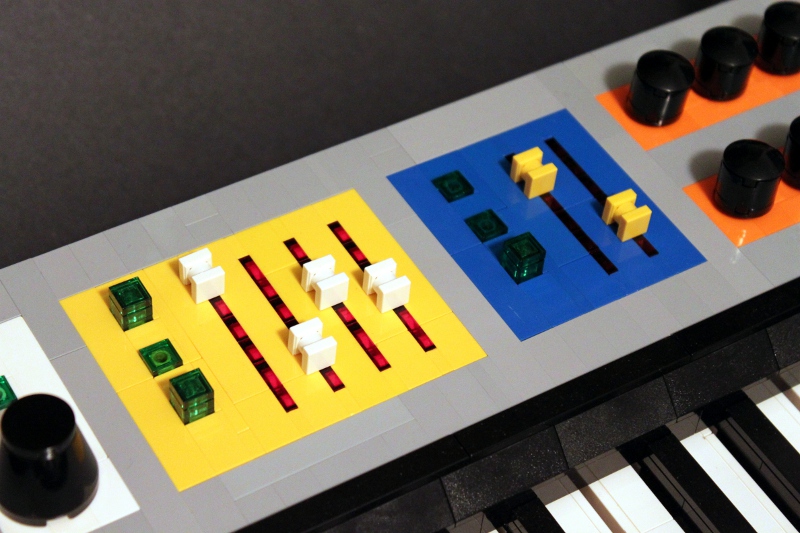 03-synth.jpg