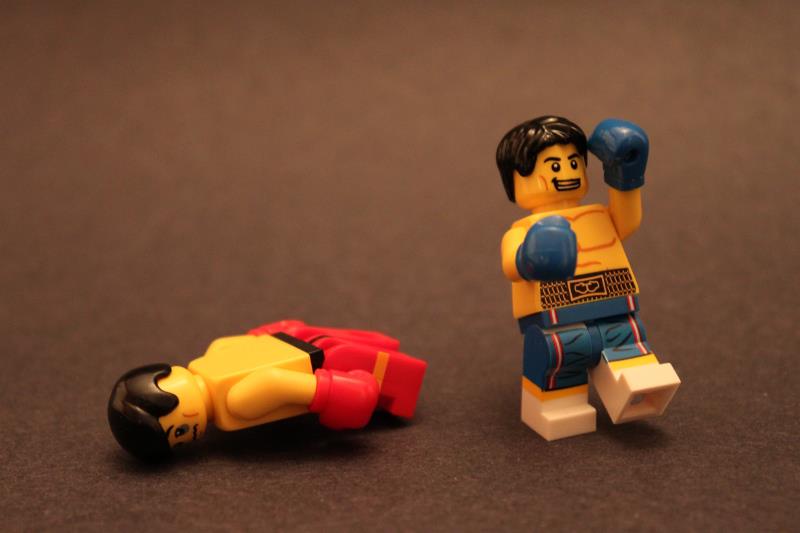 down_goes_pacquiao.jpg