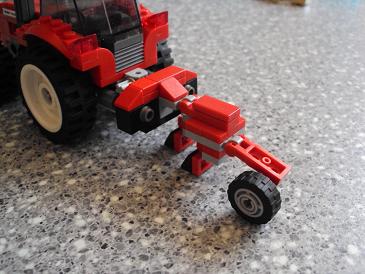 tractor_dealership_16.jpg