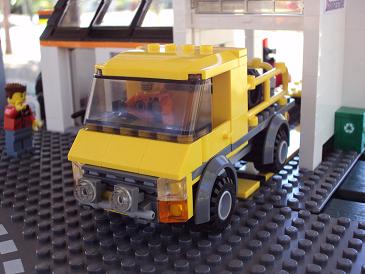 tyre_delivery_truck_1.jpg