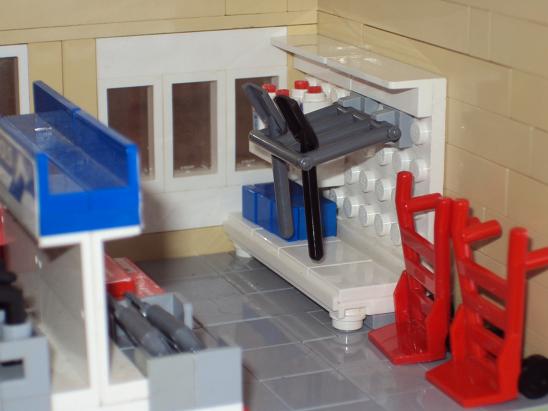 0000_1_workshop_supplies_094.jpg