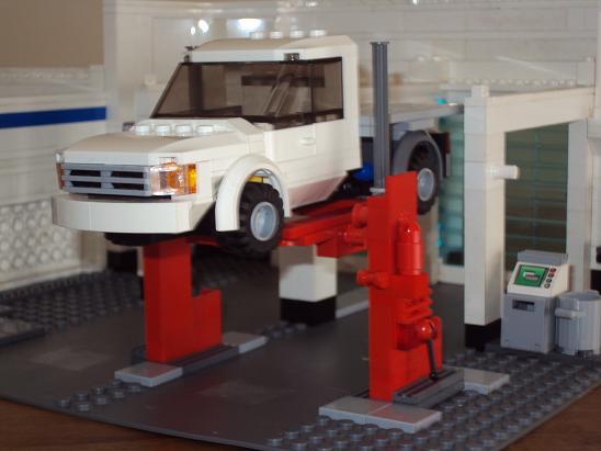 0000_ford_dealer_82.jpg