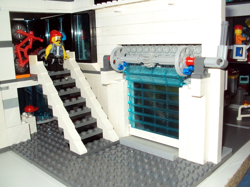 000000_workshop_roller_door_3.jpg