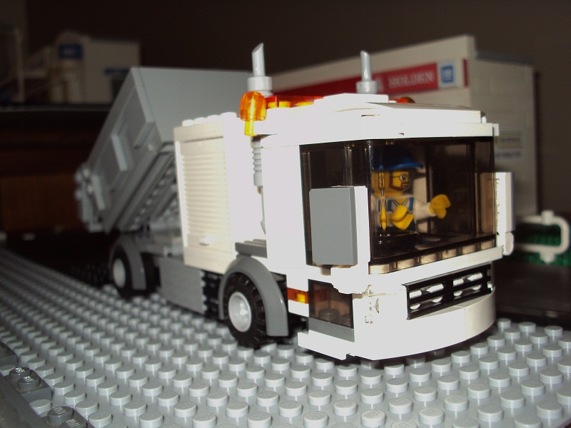 0_council_truck_80.jpg