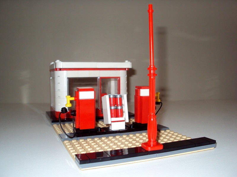 old_gas_station_99.jpg
