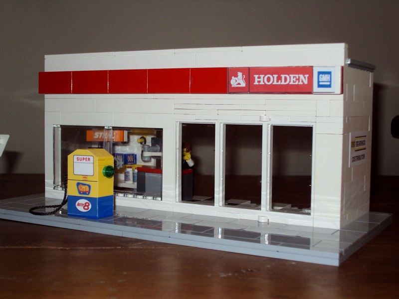 00000_holden_dealer_98.jpg