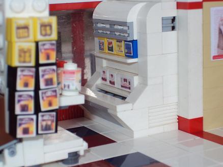 lego_built_iga_supermarket_008s.jpg