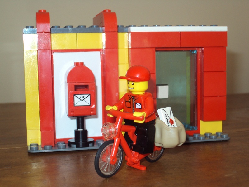 lego_city_style_post_office_95.jpg