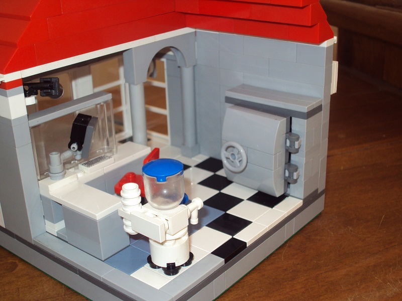 lego_danish_bank_92.jpg