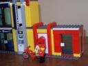 lego_city_style_post_office_96.jpg