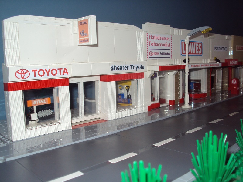000000_row_of_shops_160.jpg