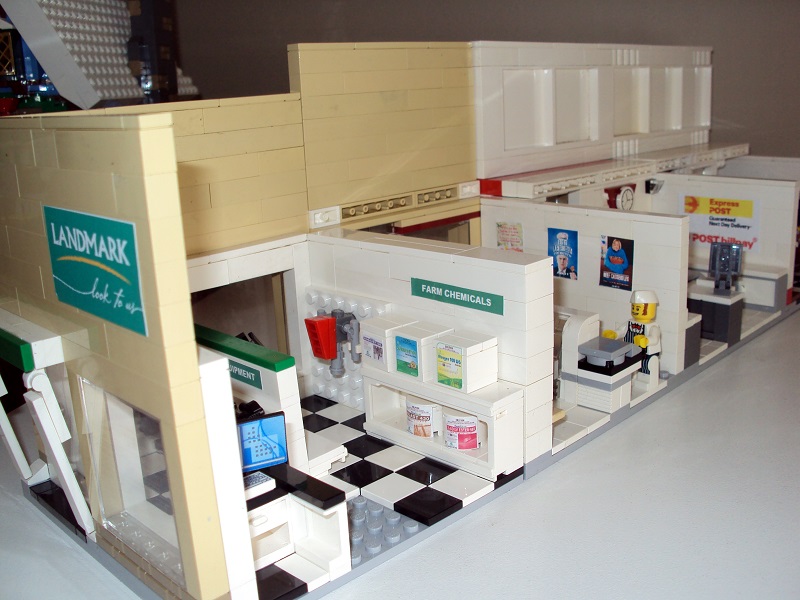 000000_row_of_shops_179.jpg