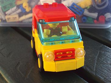 small_mail_car_3.jpg