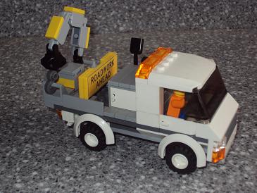 road_maintance_truck_2.jpg