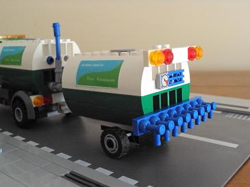 public_works_truck_-_tanker_trailer.jpg