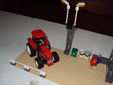 tractor_yard_2.jpg