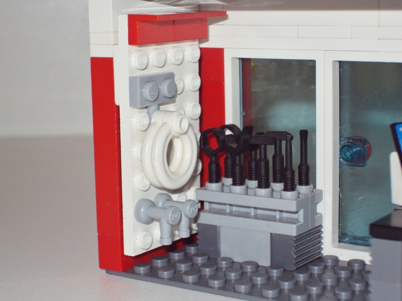 true_value_us_mini_store_03.jpg