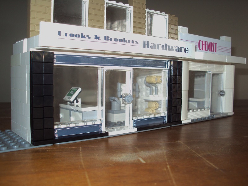 000000_art_deco_row_of_shops_199.jpg