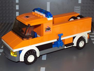 breakdown_truck_sideview.jpg