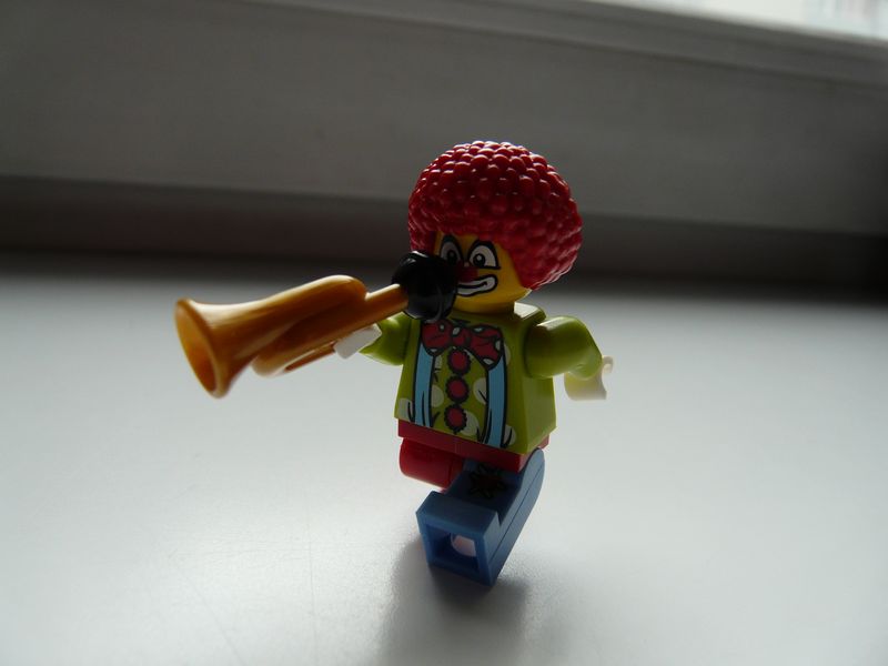 04_circus_clown_03.jpg