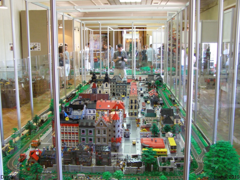 0p7107887sd3.jpg