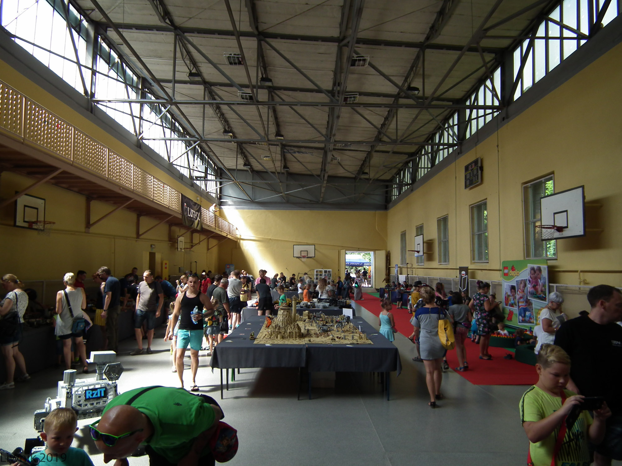 dscf9550cs.jpg