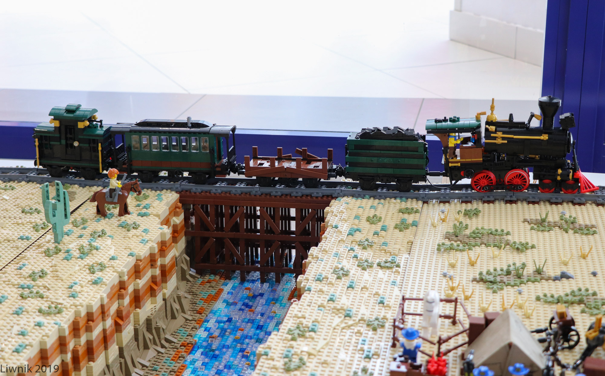 w-img_5008-cs.jpg
