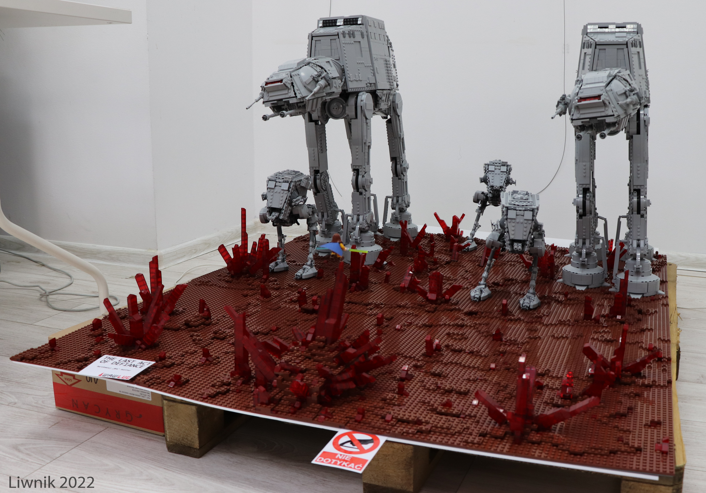 at-at-img_7695cs.jpg