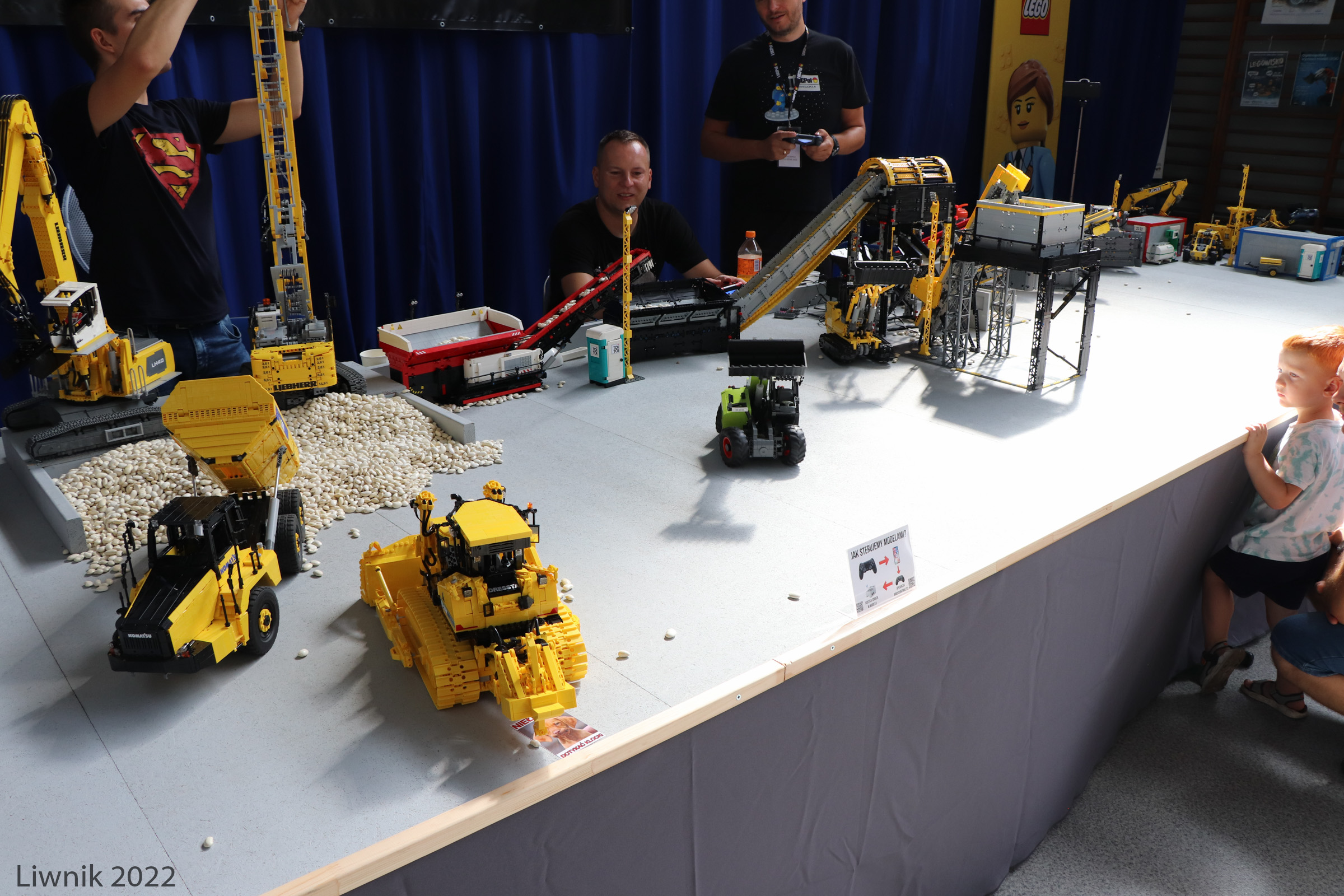 img_8377cs.jpg