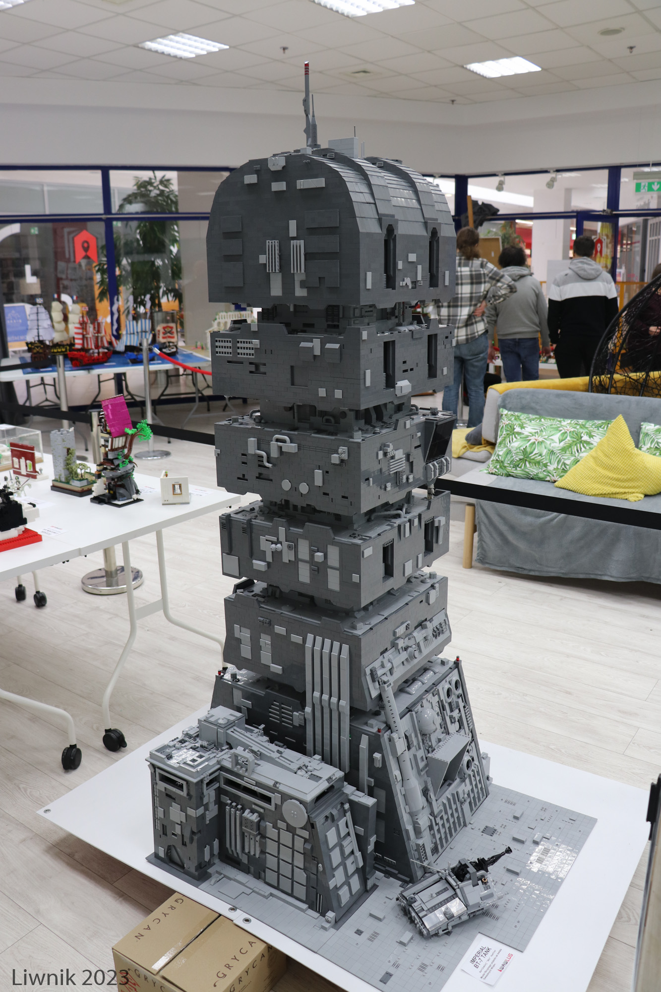 spire-img_0467cs.jpg