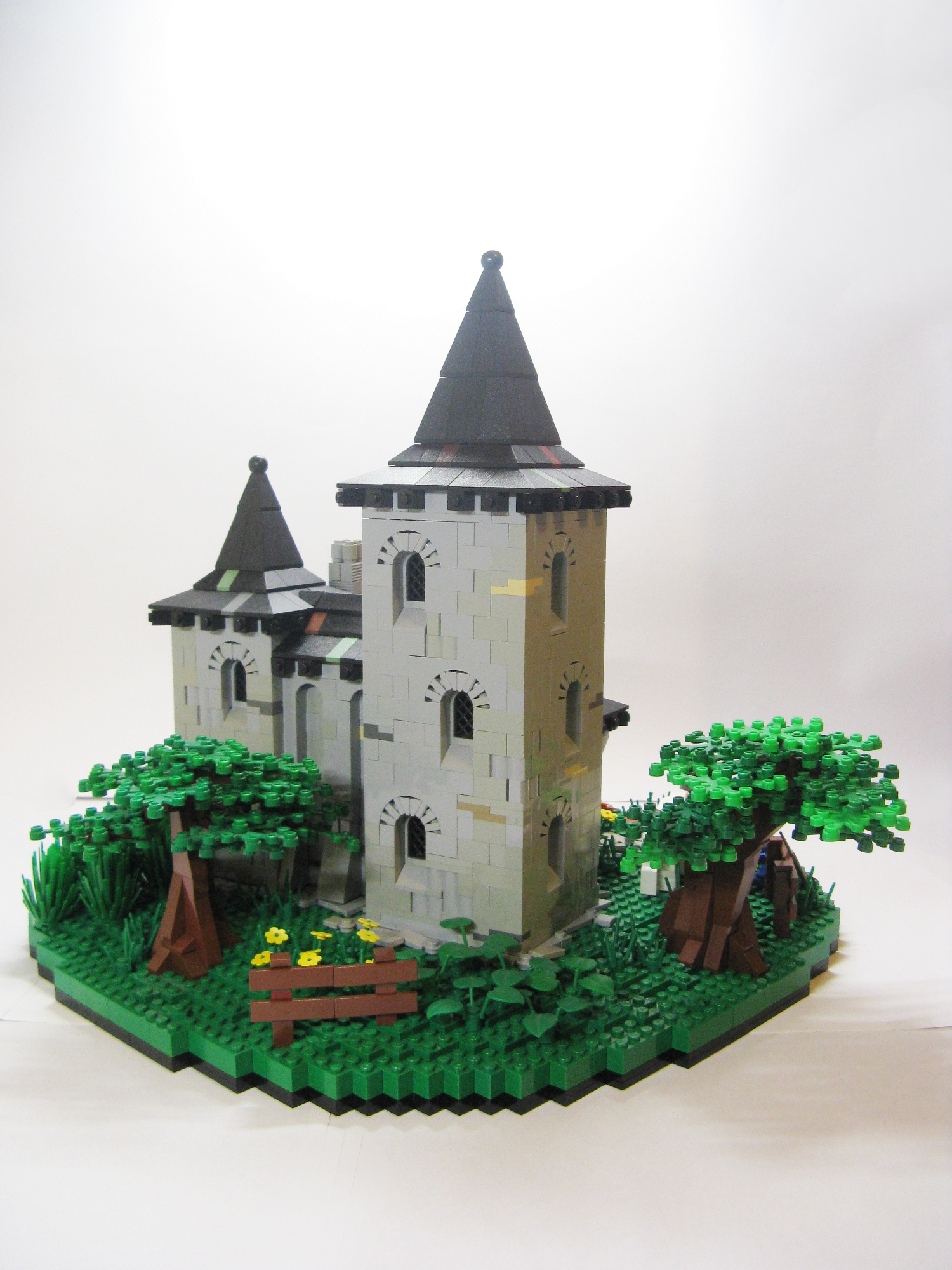 guarded_inn2.jpg