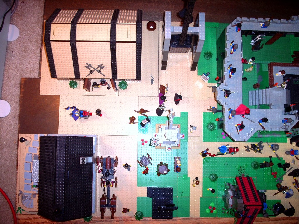 taveren_and_city_hall_from_above.jpg