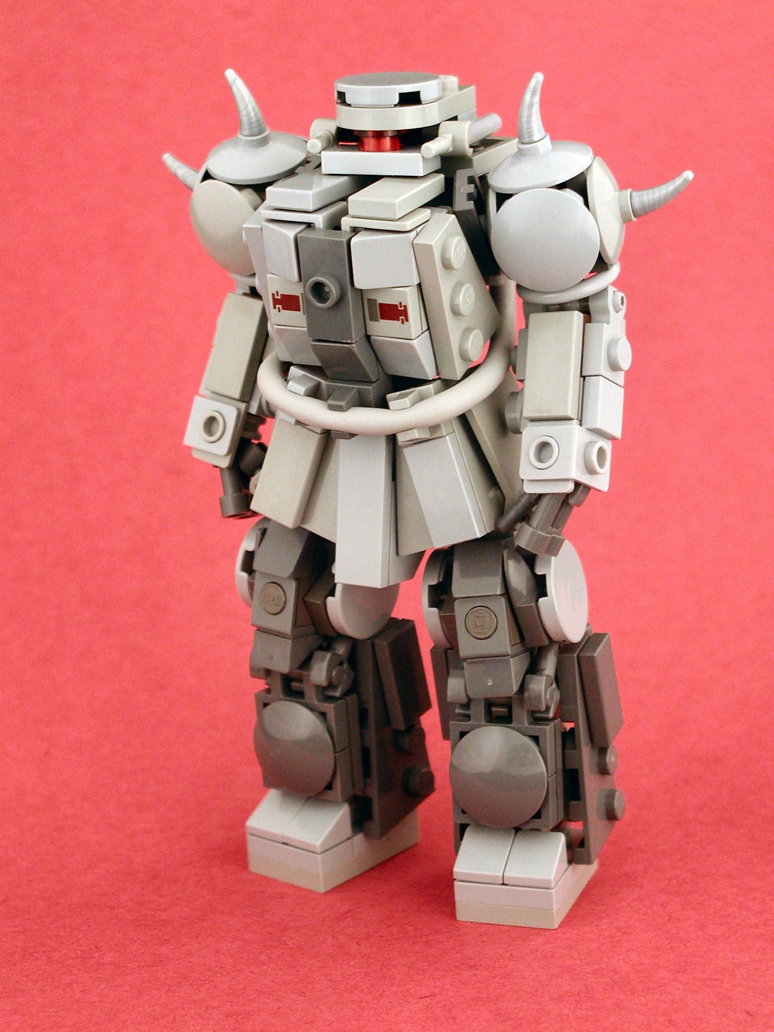 zaku.jpg