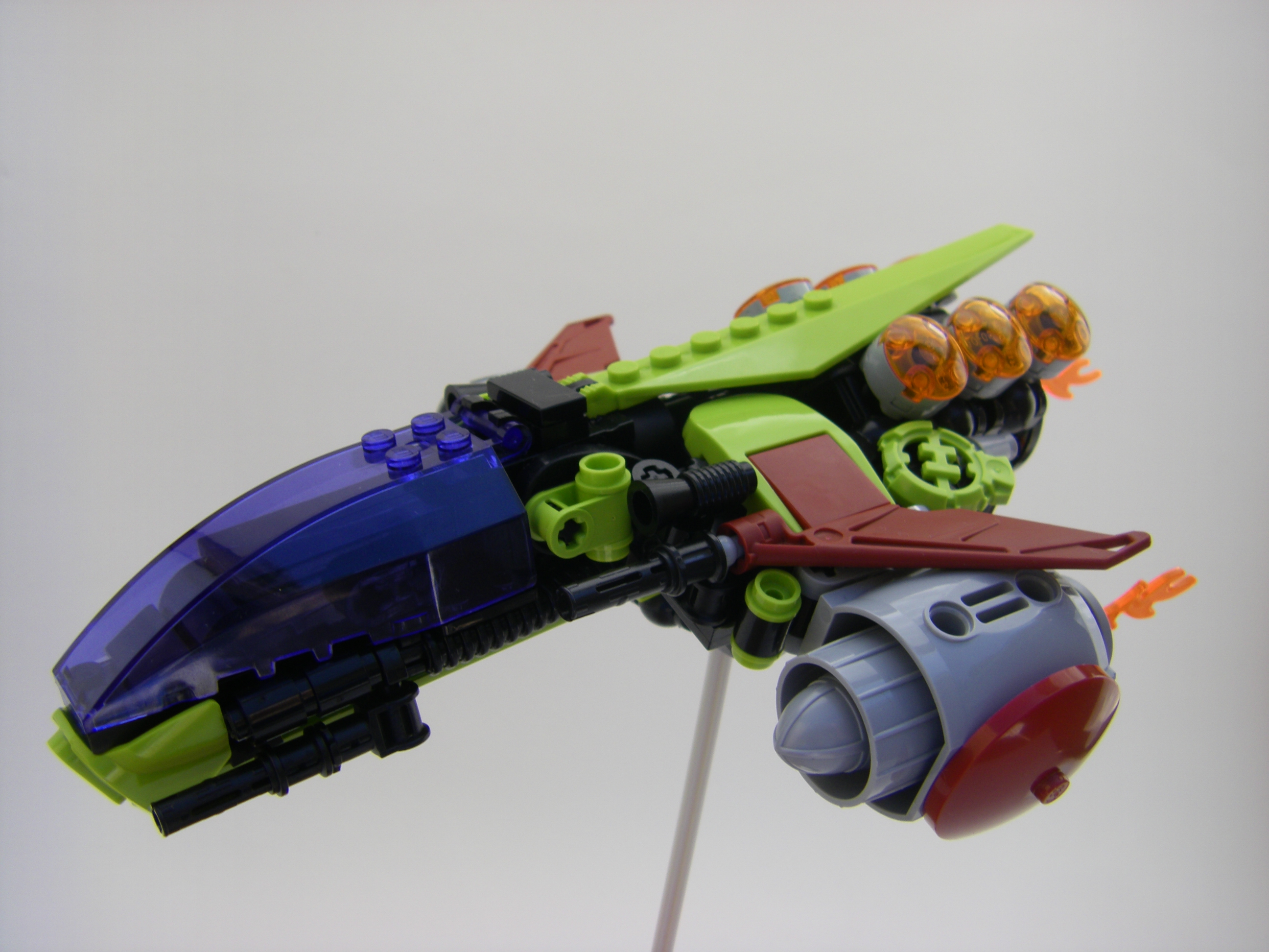 spaceship09.jpg