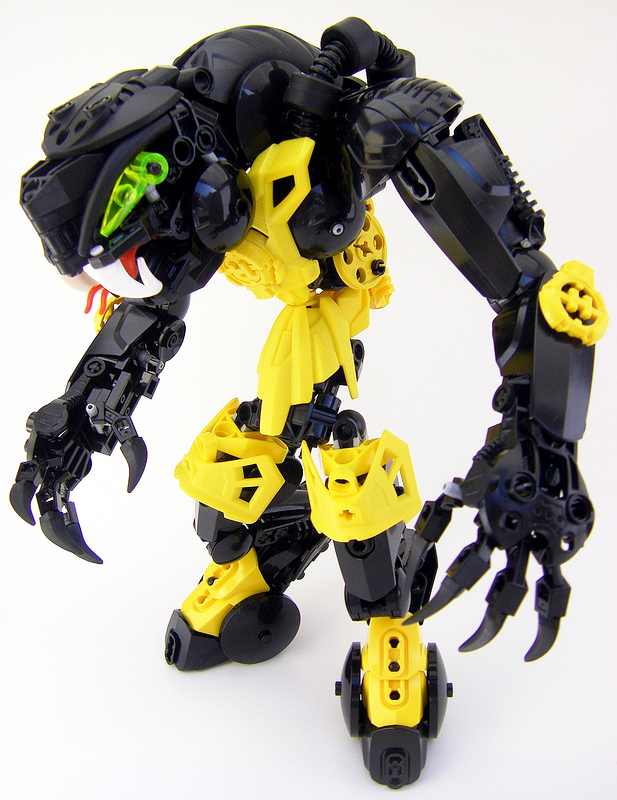 02gilamonstrosity.jpg