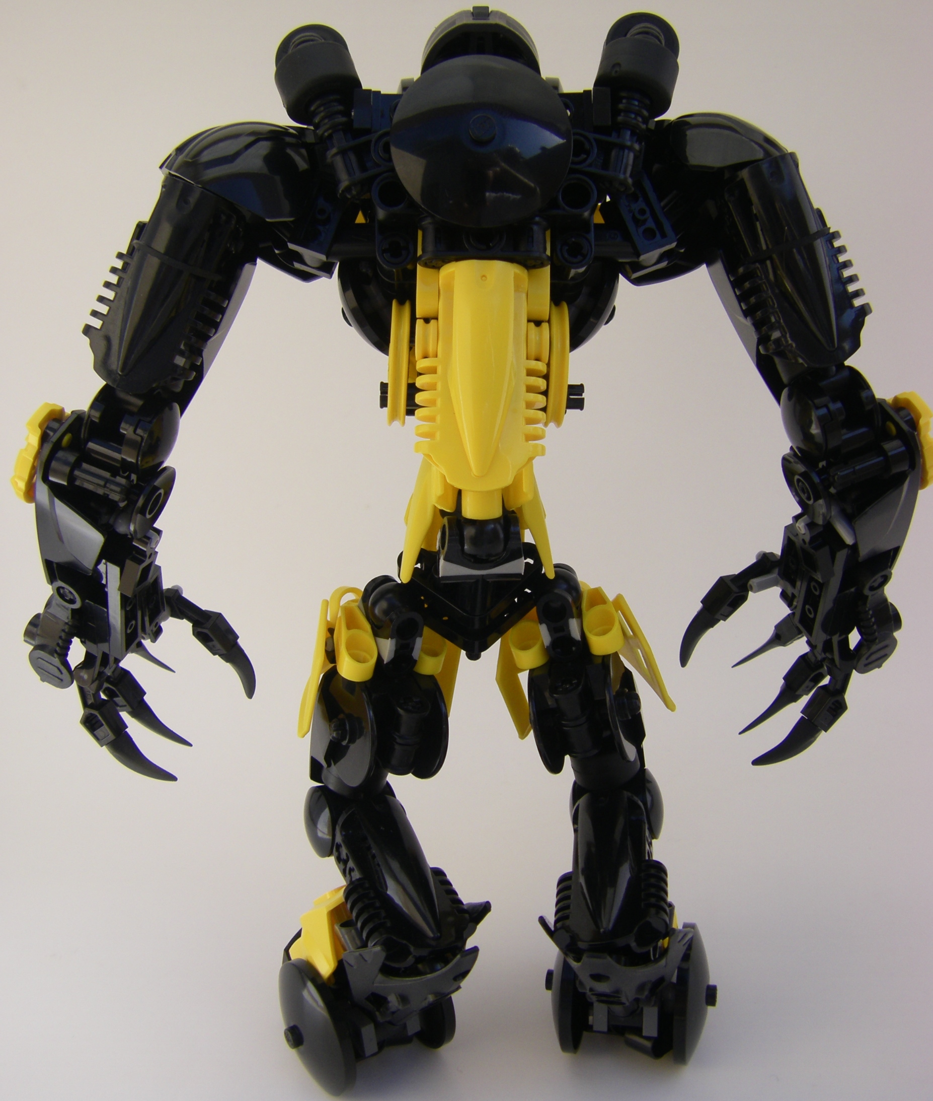 gilamonstrosity_013.jpg