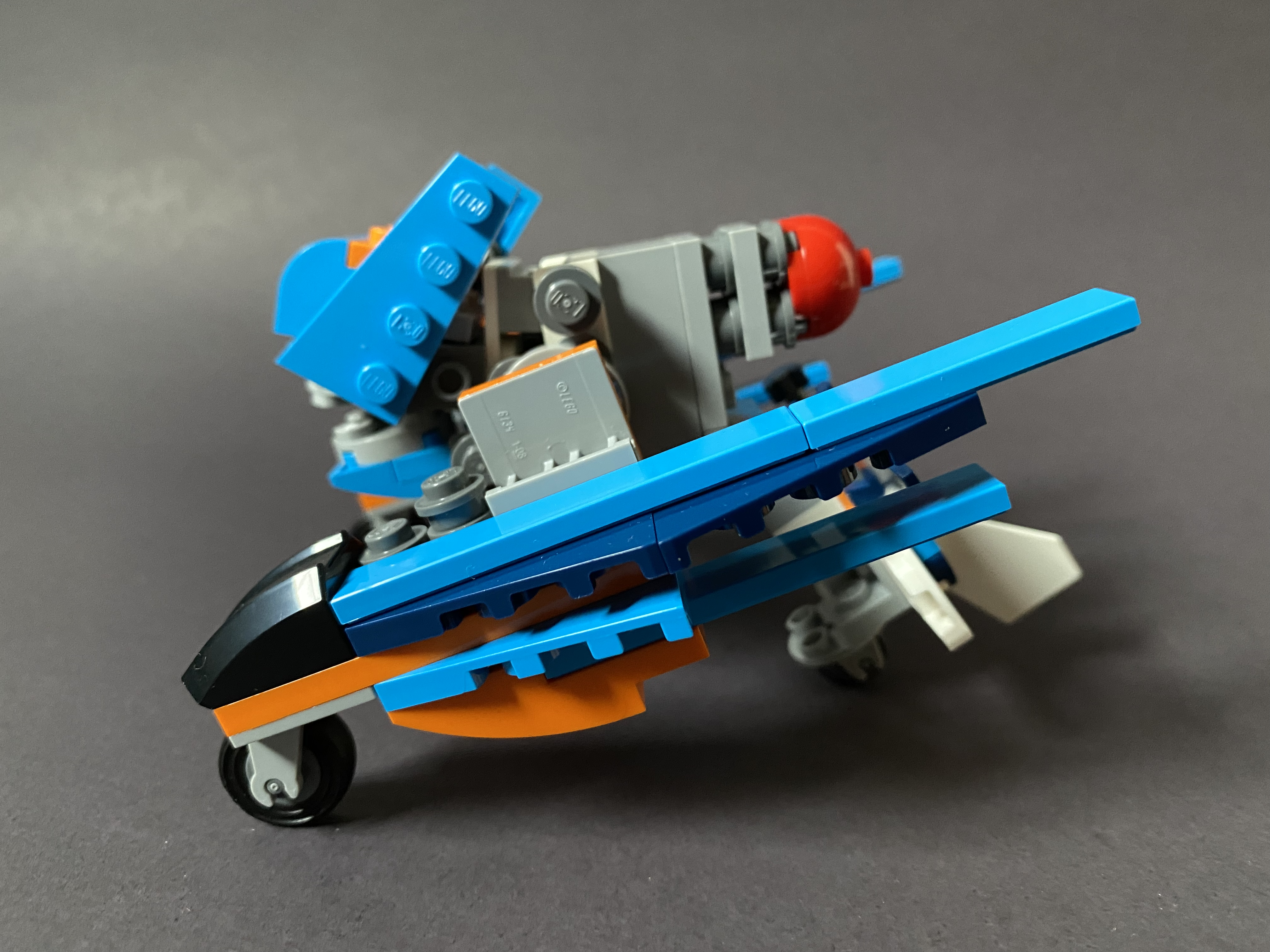 batmobile3.png