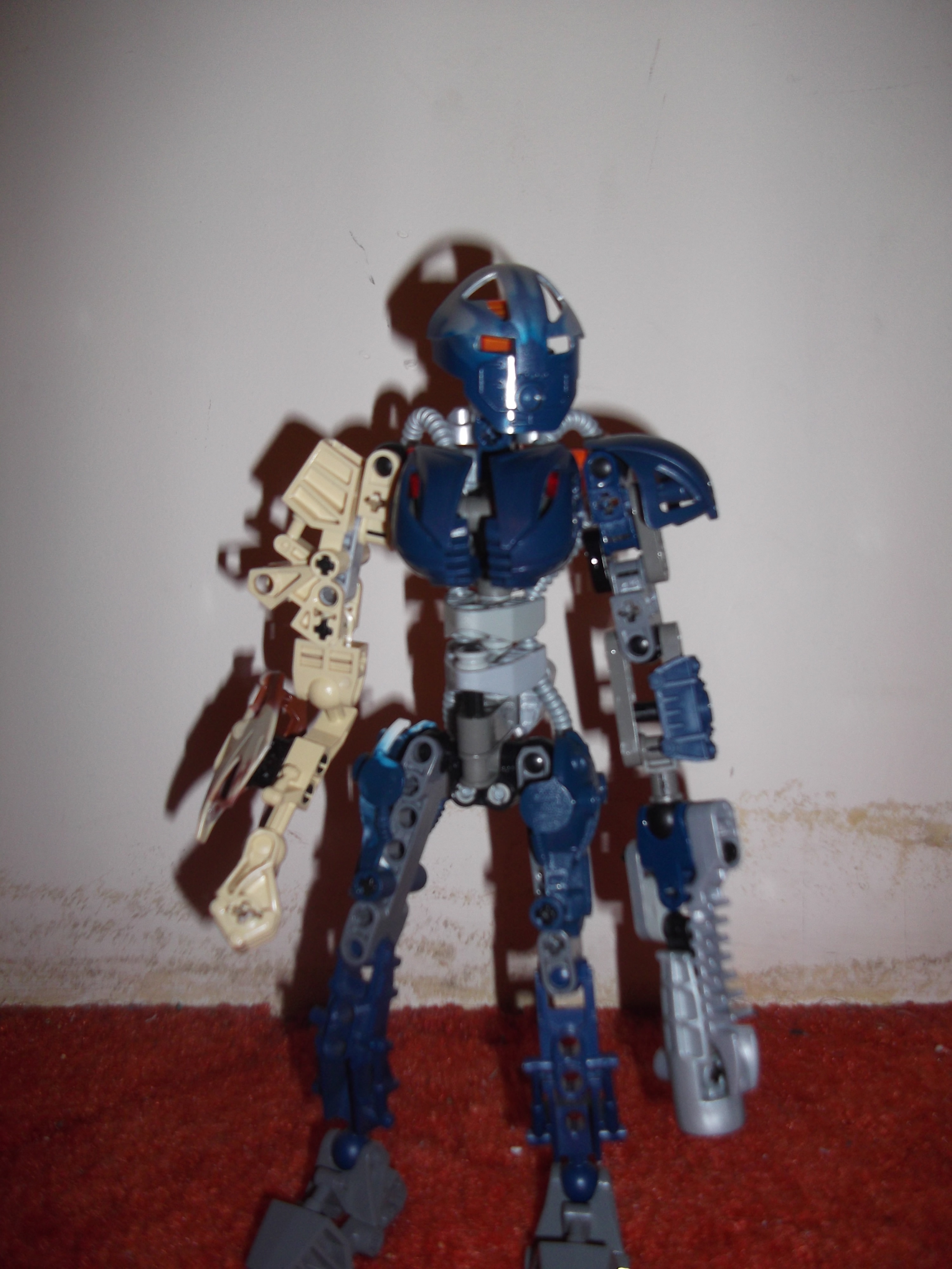 2011_bionicle_001.jpg