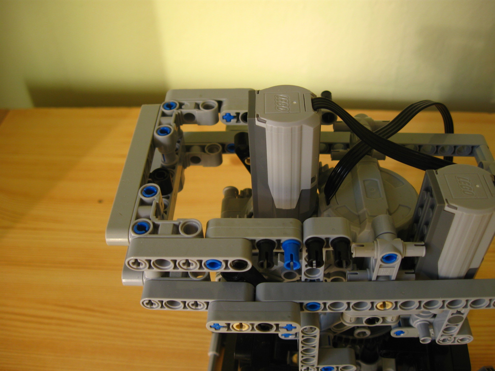 pelican090.jpg