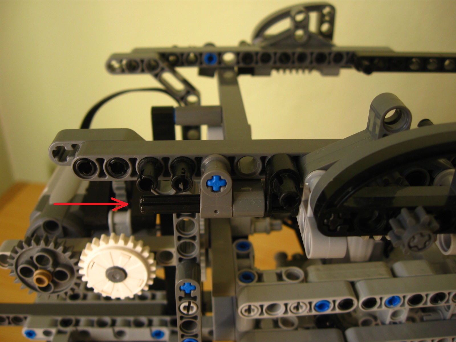 pelican128.jpg