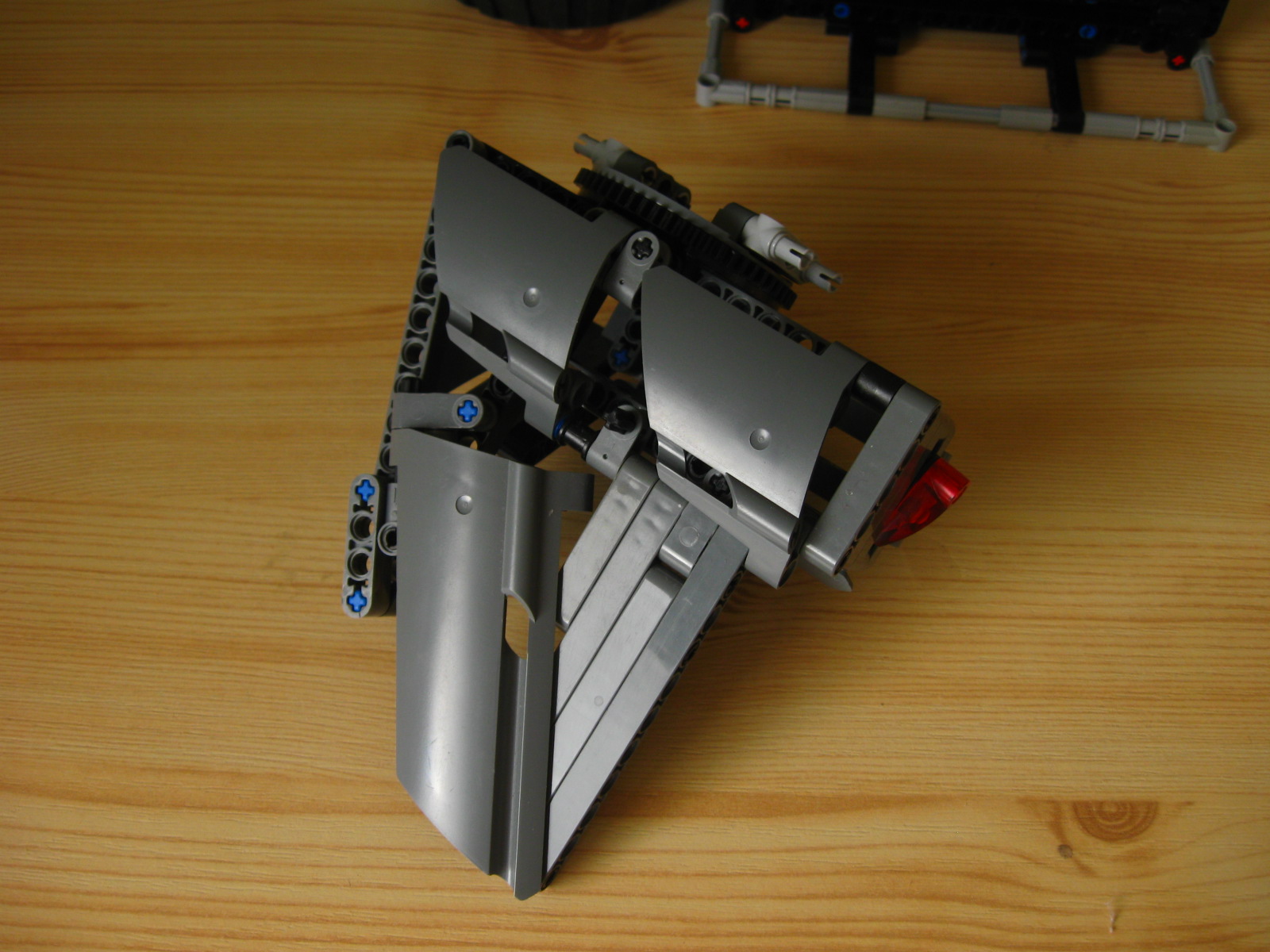 pelican180.jpg