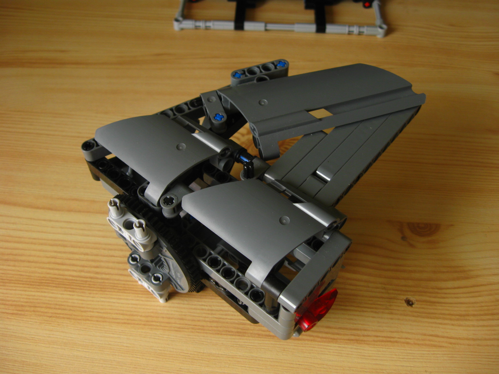 pelican208.jpg
