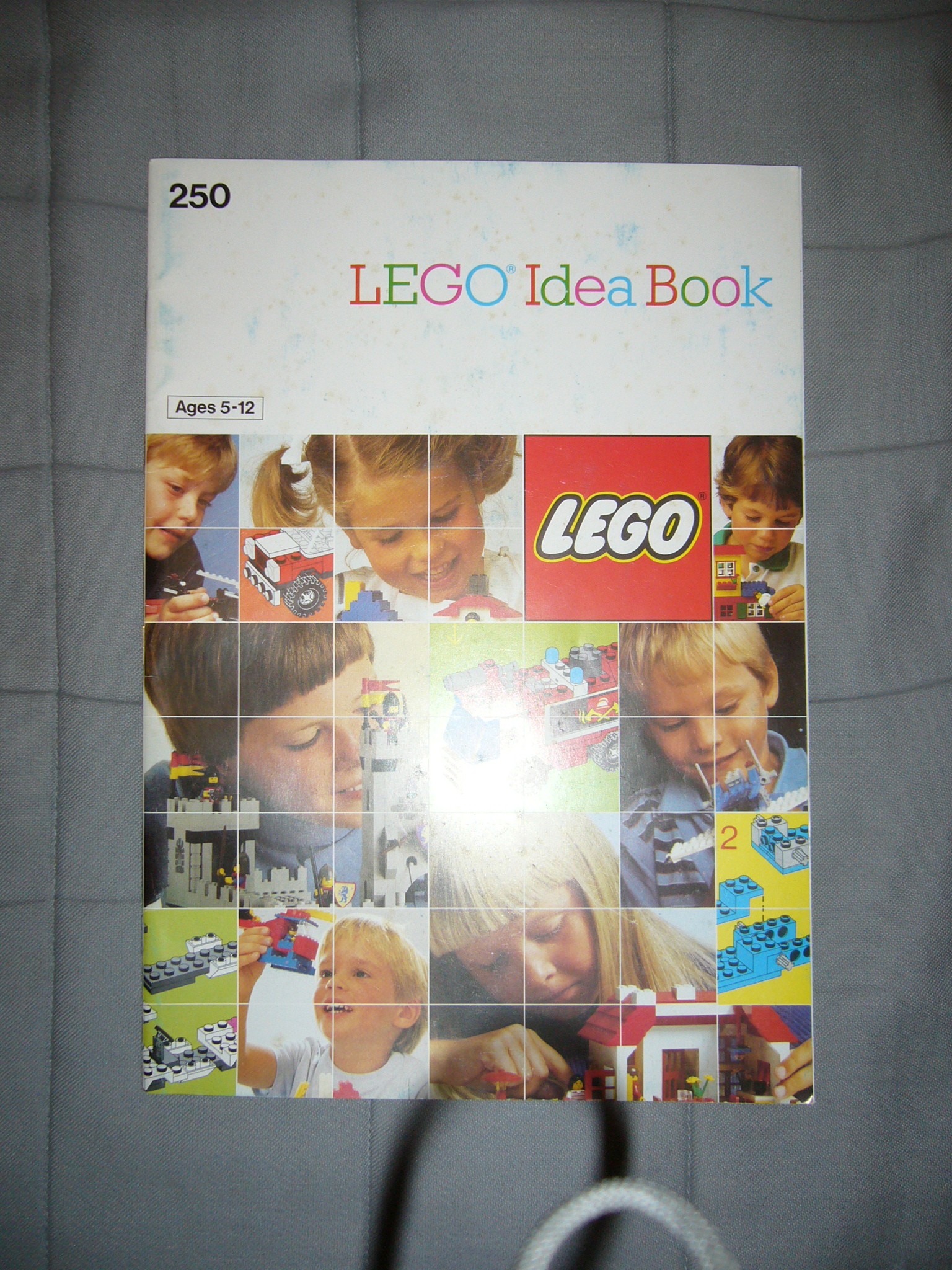 lego_idea_book_250.jpg